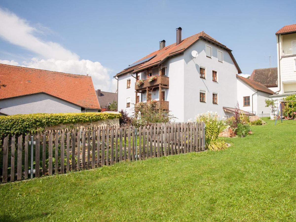 Pension Ferienwohnungen Frey Tännesberg Exteriör bild